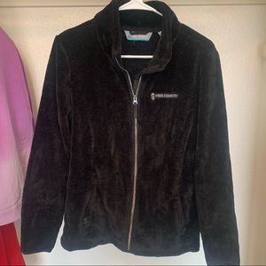 🫶 DONATED 🫶 Free Country fleece jacket